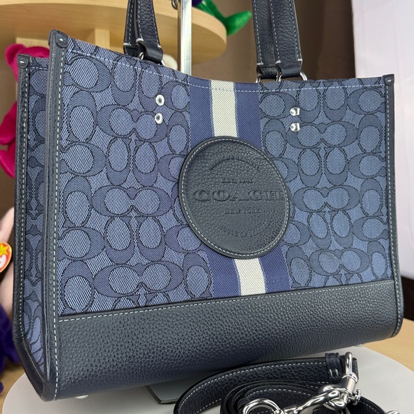 Coach Handbags - 💥COACH - Dempsey Carryall In Signature Jacquard With Stripe And Patch - 45U520